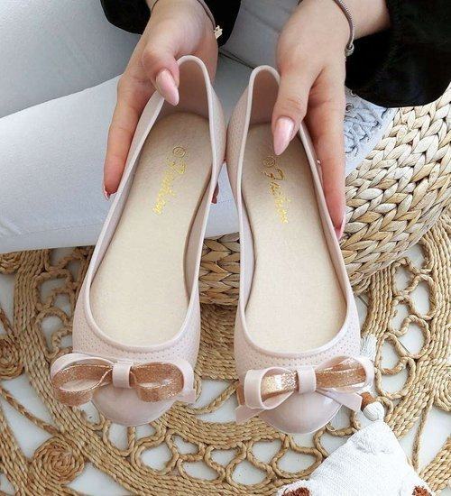 Beżowe balerinki meliski /E7-3 8908 S098/ Beżowe balerinki meliski /E7-3 8908 S098/