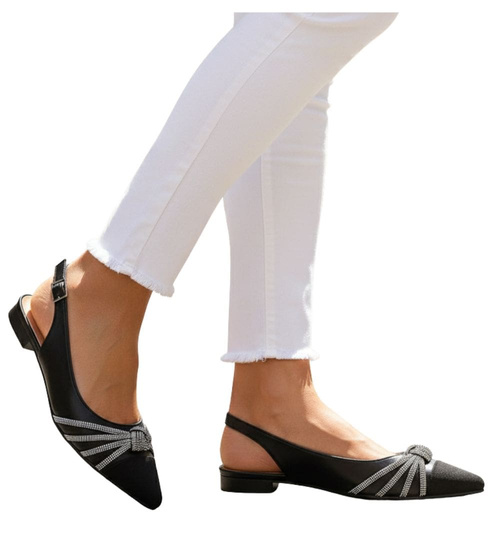 Czarne sandały na płaskim obcasie /G12-2 12083 T296/