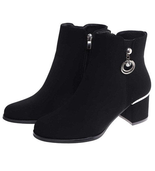 Czarne eleganckie botki na niskim obcasie /D4-3 18270 W483/