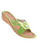 Zielone klapki na koturnie /B4-1 12193 T004/