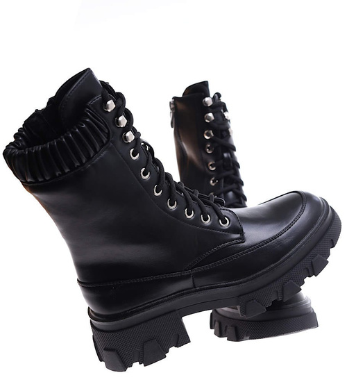 Sznurowane czarne glany trapery na platformie /F9-1 17183 T312/