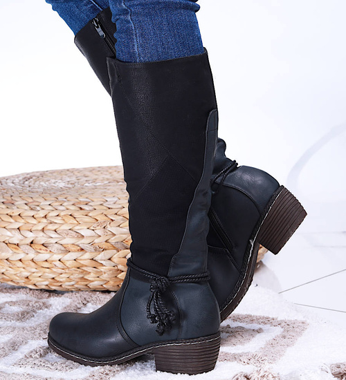 Ocieplane czarne kozaki damskie na niskim obcasie /F4-1 +h215271 T436/