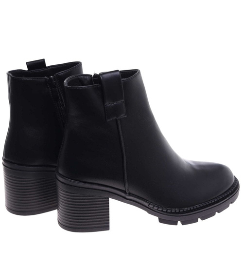 Czarne botki damskie na grubym obcasie /D2-2 18252 W482/