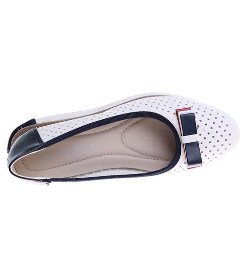 Biało granatowe ażurowe balerinki damskie z kokardką /A6-3 16150 T196/