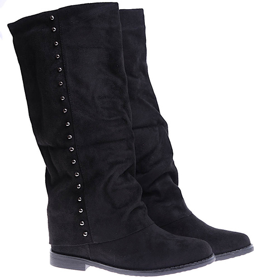 Czarne kozaki na niskim koturnie /E3-2 15242 T223/