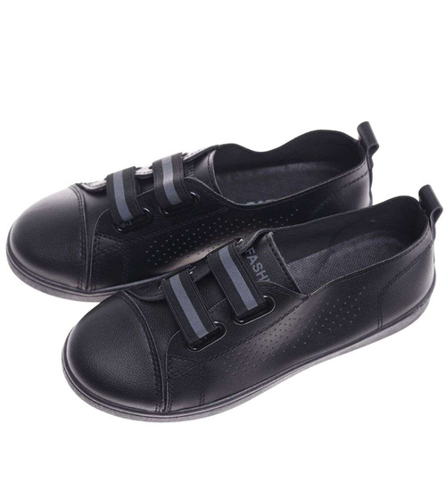 Czarne ażurowe tenisówki wsuwane /E4-3 18706 T185/