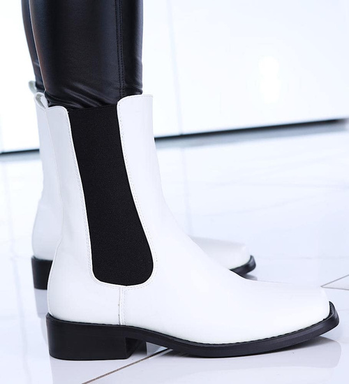 Wysokie białe botki sztyblety /E10-2 15142 S238/