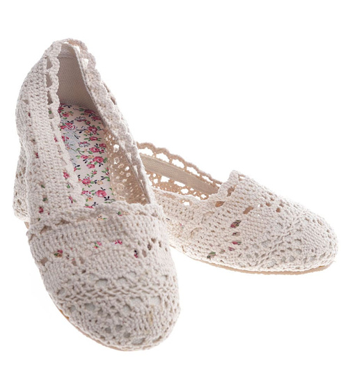 Dziewczęce beżowe balerinki z koronki /C1-2 13153 T6/