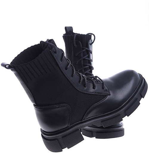 Czarne trapery damskie z elastyczną cholewką /D6-1 14849 T6/