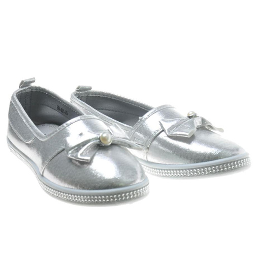 Błyszczące dziecięce trampki z kokardką Srebrne /D3-1 7638 S101/