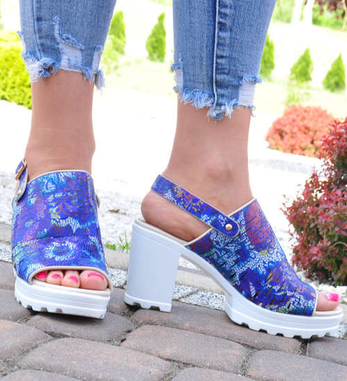 Granatowe damskie sandały na słupku /D7-2 12094 T204/ Granatowe damskie sandały na słupku /D7-2 12094 T204/