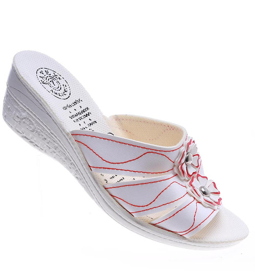 Białe klapki na koturnie z czerwonymi przeszyciami /H2 14303 T005/