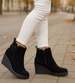 Czarne botki damskie na koturnie /F10-3 18319 W484/