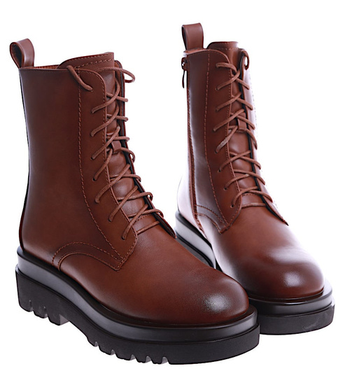 Klasyczne brązowe botki workery na platformie /C4-1 14824 T437/