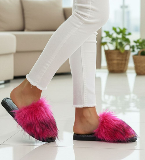 Fuksjowe klapki z efektownym futerkiem //D9-1 14298 S199/