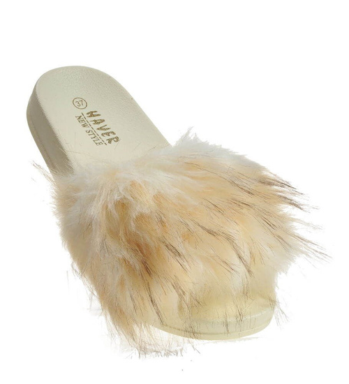 Beżowe klapki damskie z futerkiem /G4-2 4208 S1077/