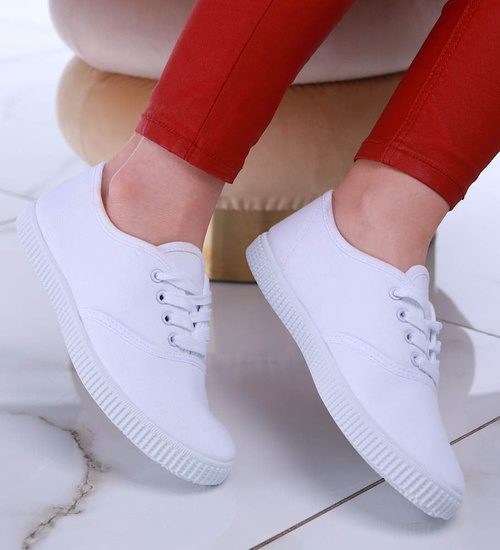 Sznurowane białe tenisówki damskie /G12-3 13389 T232/