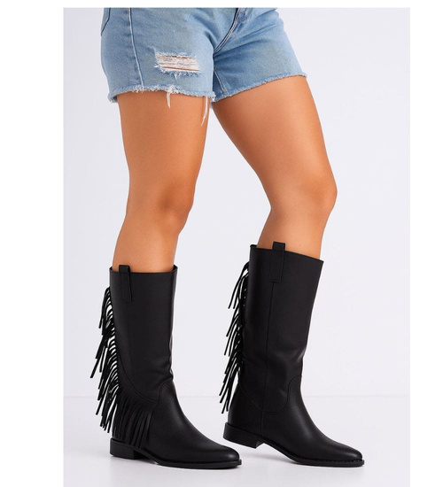 Czarne kozaki z frędzlami na niskim koturnie wsuwane /H2 14903 G285/