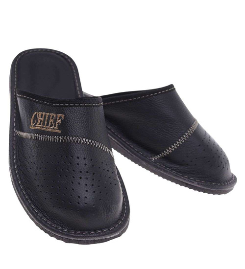 Skórzane kryte klapki domowe Chief czarne /G5-1 18684 S290/