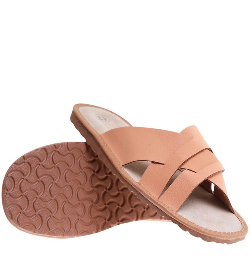 Skórzane męskie klapki domowe / E10-1 8409 S196/