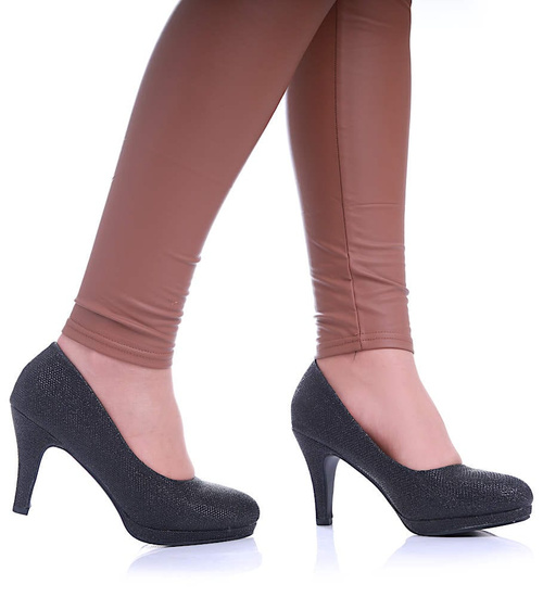 Czarne klasyczne czółenka na obcasie i platformie /D6-2 17153 G185/