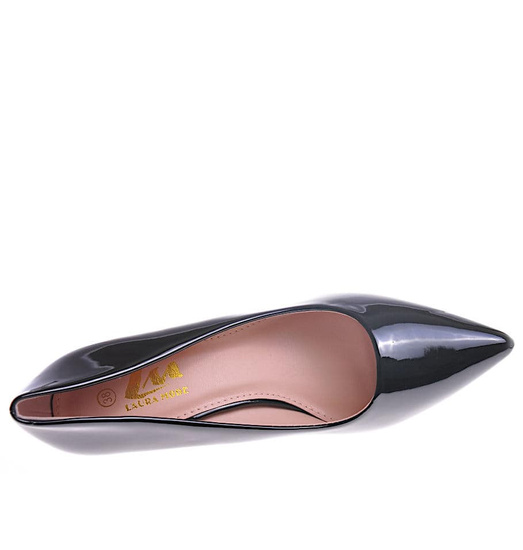 Klasyczne czarne szpilki /A8-2 11828 T595/