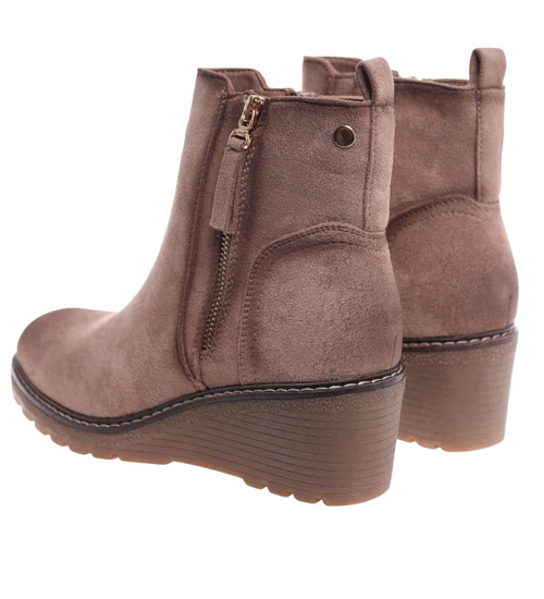 Damskie botki na niskim koturnie /E3-2 18321 W4/