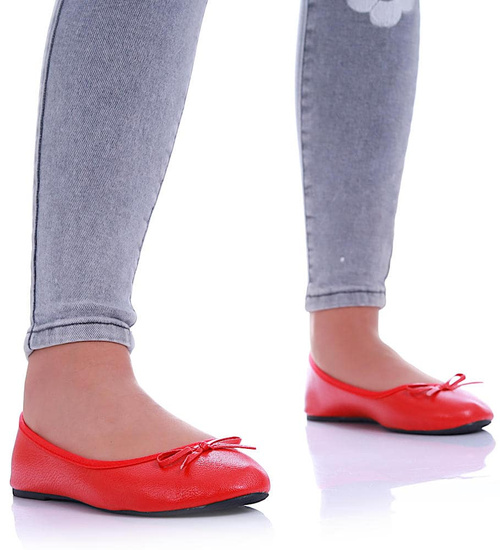 Czerwone balerinki damskie z kokardką /B3-1 4510 S098/