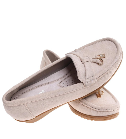 Beżowe czółenka na niskim koturnie /E2-318222 W233/