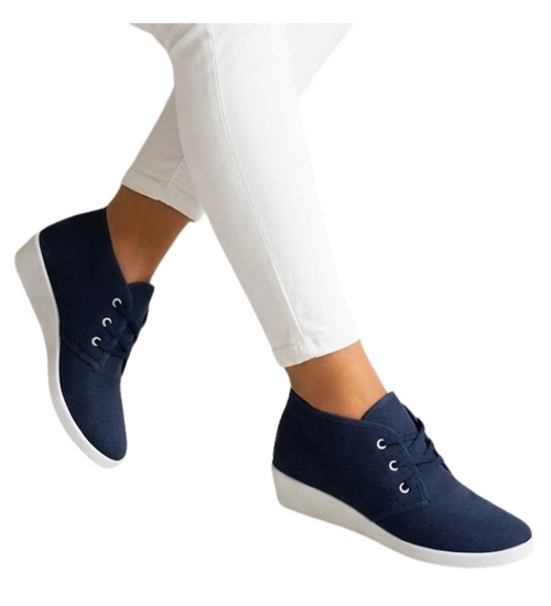 Sznurowane granatowe trampki na niskim koturnie /C6-3 11148 S193/