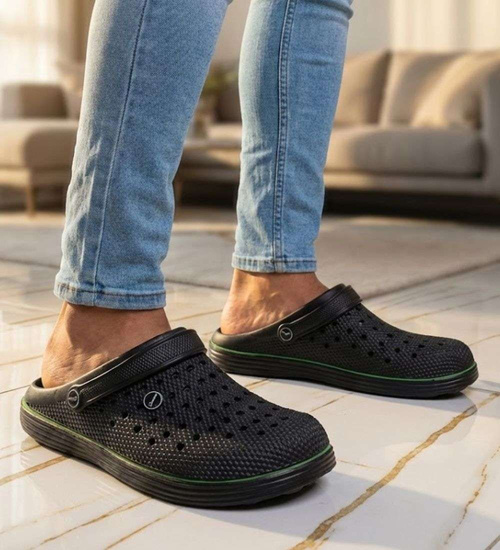 Kryte czarne klapki męskie z paskiem /H2 18647 T135/