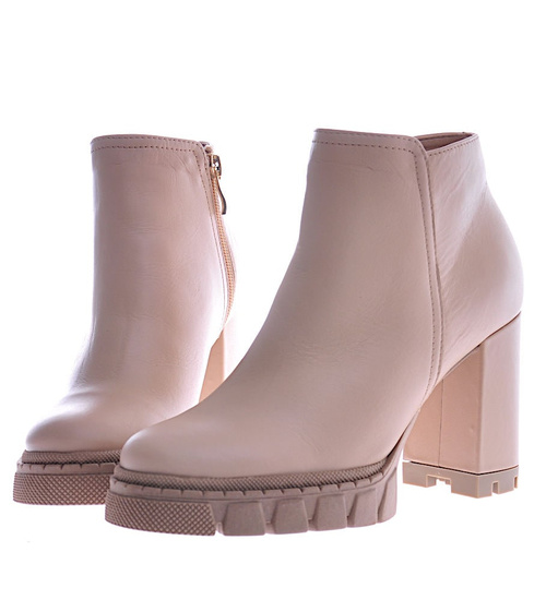 Beżowe skórzane damskie botki na obcasie /A10-3 12659 N0185/