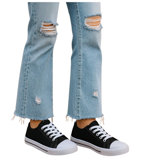 Klasyczne czarne trampki z niską cholewką /E8-1 15579 T089/