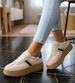 Beżowe buty sportowe na platformie /C6-1 18809 W277/