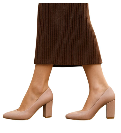 Beżowe czółenka na słupku /C5-3 17748 G157/