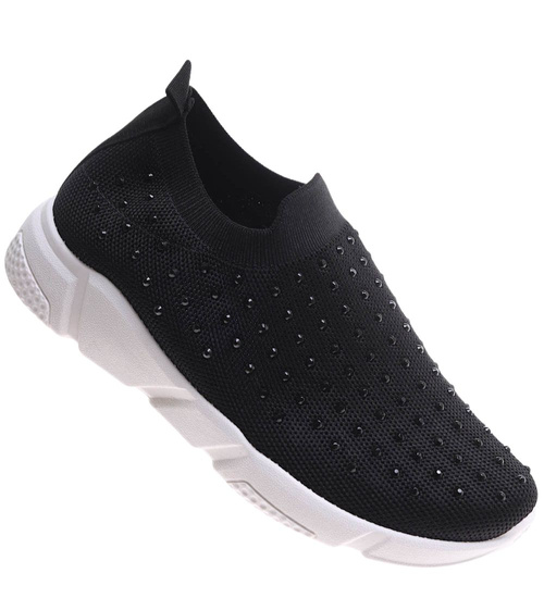 Wsuwane czarne buty sportowe /D4-3 17506 G182/