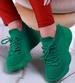 Zielone buty sportowe na niskim koturnie i platformie /G4-3 13511 T236/