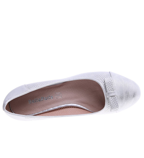 Srebrne ażurowe czółenka na niskim obcasie /E5-3 13421 T492/