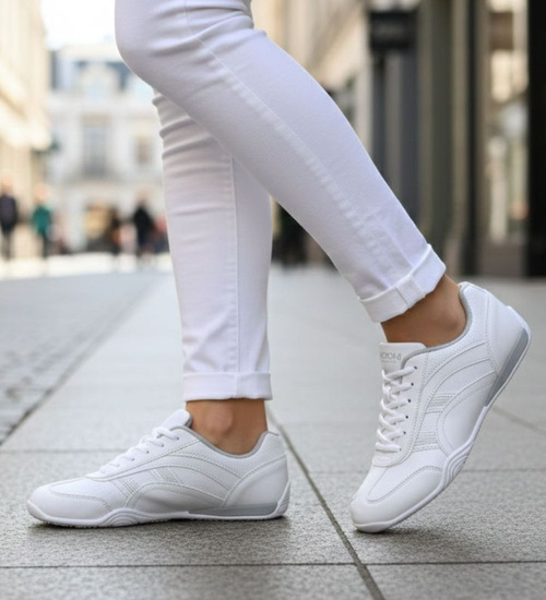 Białe damskie buty sportowe sznurowane ost521