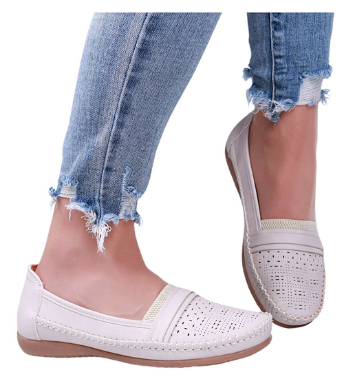 Wsuwane beżowe ażurowe wiosenne półbuty /E9-3 15871 T396/