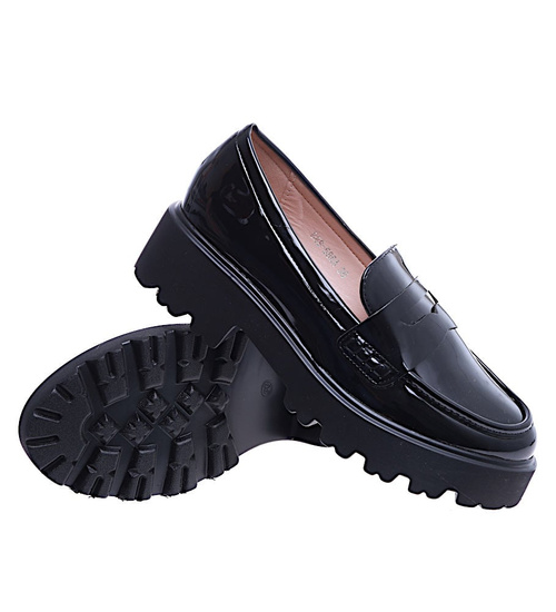 Wsuwane czarne półbuty damskie na platformie /G11-2 14650 T640/