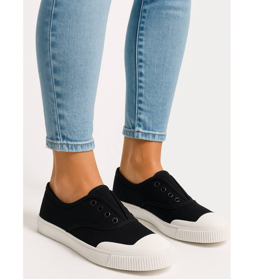 Wsuwane czarne trampki damskie /F4-1 15970  G150/