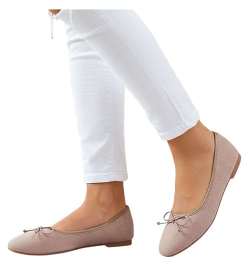 Zamszowe baleriny damskie z kokardą Ciemno beżowe /A9-2 17546 G133/