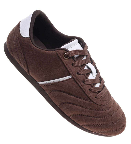 Czekoladowe sneakersy damskie zamszowe /B4-3 18799 W282/