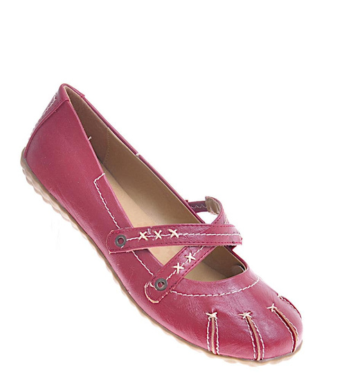 Bordowe damskie półbuty z paseczkiem /D7-2 12365 T086/