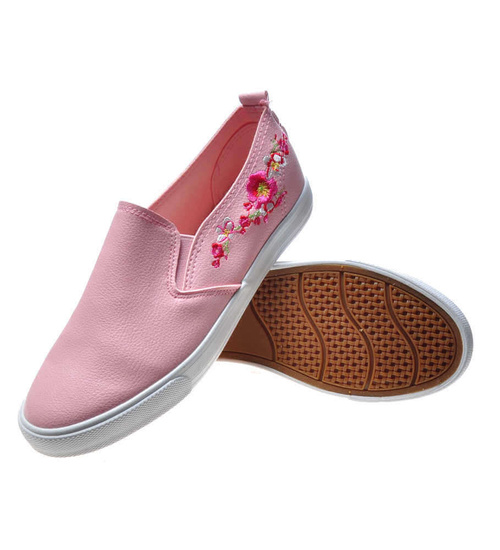 Różowe damskie tenisówki z haftem /A1-3 6002 S195/