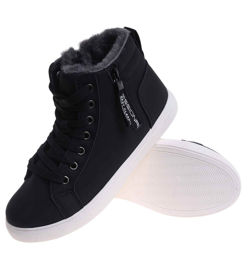 Czarne zimowe trampki z futerkiem /E1-1 18495 T315/