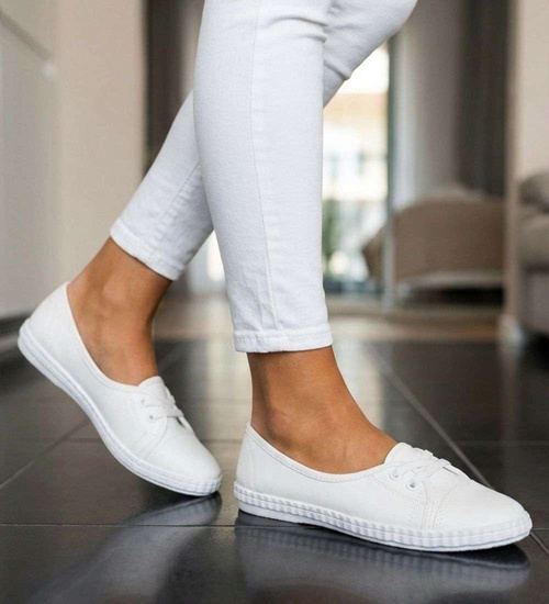 Wsuwane białe tenisówki damskie /G3-2 18835 T189/