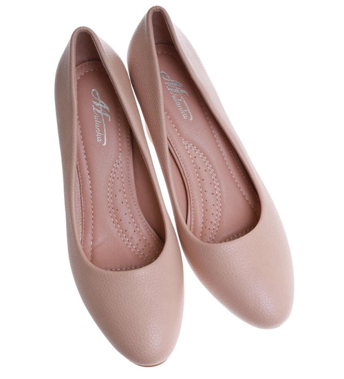 Beżowe czółenka na słupku /C5-3 h2 17748 G157/