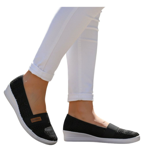 Czarne koronkowe tenisówki na lato OST448